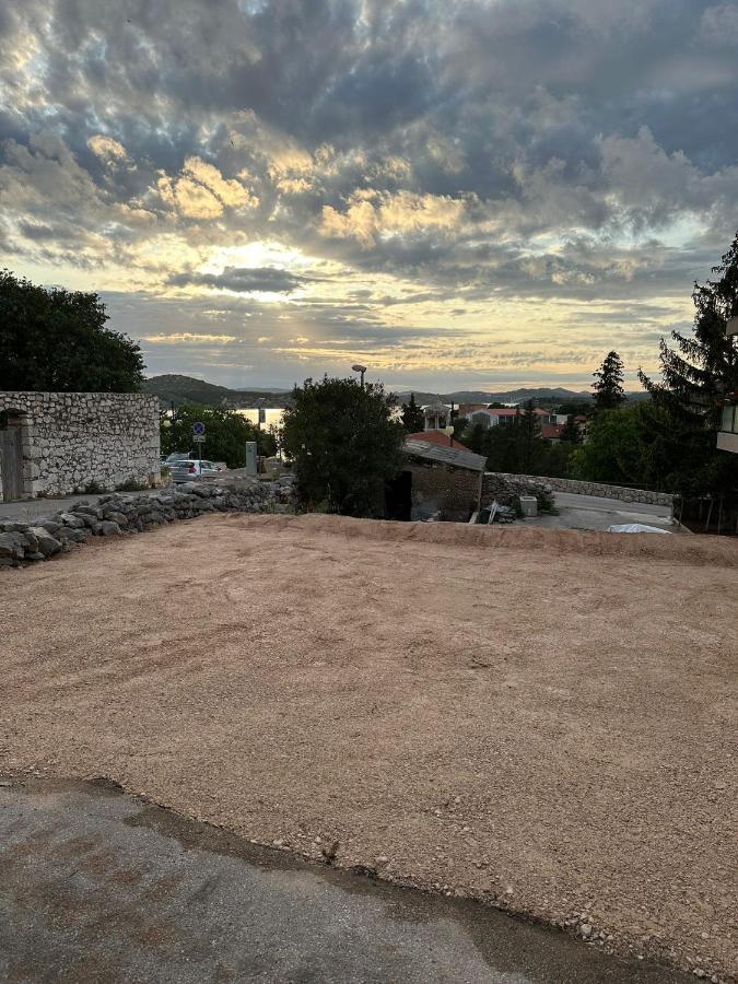 Karmelita'S Place Sibenik Luaran gambar